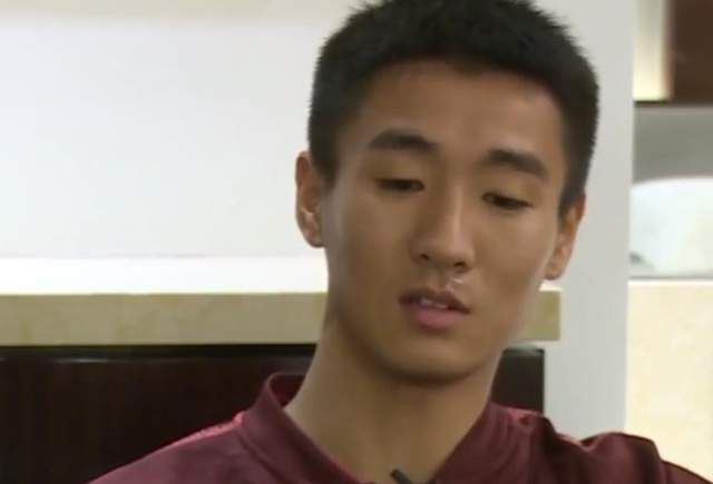 综合色中色